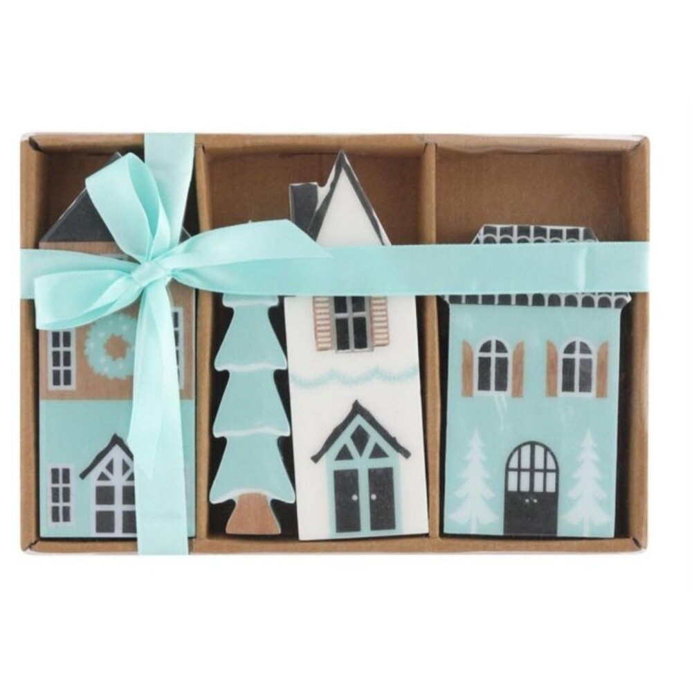 Joyward Winter Wonderland Wood Tabletop 4-Piece Set
